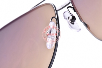 Cartier卡地亚黑色PVD镀层和镀钌豹头黑漆豹斑太阳眼镜ESW00217
